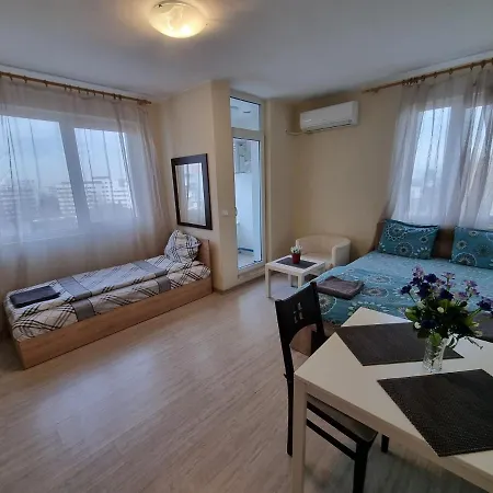 Appartement Tiara 46 *